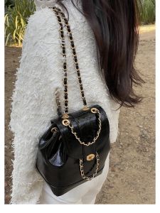 Chain Backpack Female 2024 New Arrival Korean Niche Design Western Style All-Matching College Student Classy Textured One-Shoulder Bag