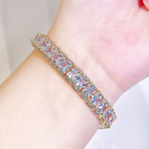 เลื่อมโตเครื่องประดับเจ้าสาวที่มีระดับปูชุบทองประกายเพชรสวิสคุณภาพสูงเซอร์โคเนียสร้อยข้อมือประดับงานเลี้ยง B329