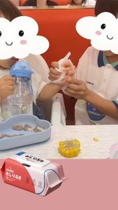 ทิชชู่เปียกเด็ก เช็คมือเช็คปากเช็คขวดนม ผ้าเช็ดทำความสะอาดเด็ค อ่อนนุ่ม ไม่ระคายเคือง ปราศจากแอลกอฮอล์ ห่อละ80แผ่น