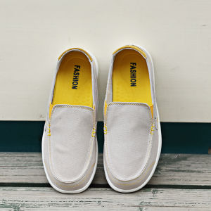 Wide Head Mens Canvas Shoes Soft Bottom Extra Wide Comfortable Lazy Style Casual Loafers Flat Heel round Toe Plain Color