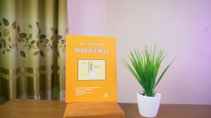 Buku Teknik Hidraulika & Soal Penyelesaian Hidraulika I Soft Cover