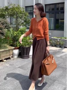 Fashion Elegant French Designed Salt Style Mature Wool Knit Skirt Winter Set