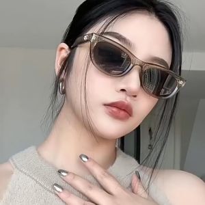 【Pharaoh🎀COD】Pria Wanita Kacamata Hitam Fashion Kacamata Hitam Vintage Kacamata Hitam Tahan Uv