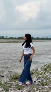 Celana Highwaist Baggy Jeans Wanita Loose Retro