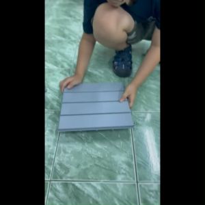 แผ่นปูพื้นสวน DIY 30x30CM แผ่นกันลื่น แผ่นปูพื้น พื้นไม้สำเร็จรูป แผ่นปูพื้นพลาสติก แผ่นไม้ปูพื้น หญ้าเทียม ทนแดด ทนฝน