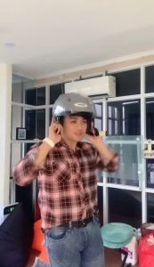 Parfum Helm: Solusi Bau & Kebersihan