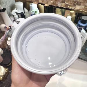 Portable Folding Basin Baby Outing Butt Washing Tool Can Be Hung in Mommys Bag Flat Storage Compact Size Personal Hygiene Bucket