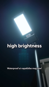 KKSKY outdoor led solar street lights pole bracket buy 1 take 1 waterproof remote control all in one auto-sensing with panel for garden wall 50000 watts