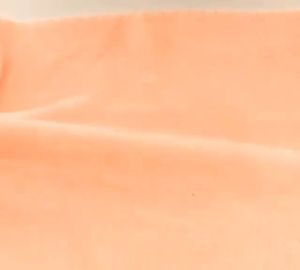 Lucky ผ้าเช็ดผม 26x56 ซึ่งประกอบด้วย ผ้าขนหนูขนเป็บ และ ผ้าเช็ดหน้า สีพื้น สุ่มสี