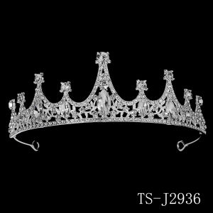 คริสตัลเงิน Rhinestone เจ้าหญิงเค้กมงกุฎเจ้าสาวงานแต่งงาน Tiaras วันเกิดแฟชั่น Headdress ของขวัญเพื่อนเจ้าสาวสําหรับผู้หญิง