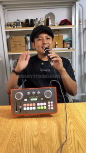 Koorfly KF02 48V Soundcard Bluetooth Livestream Kit - Powerbank HP Dudukan Ponsel Fungsi Baru Professional Mixer Untuk Tiktok/Karaoke/Recording