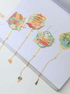 Metal Engraved Bookmarks Wuhan Yellow Crane Tower Cultural Creative Gift Famous Ancient Buildings Birthday Present