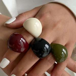 Ingemark Vintage Irregular Smooth Resin Plastic Rings for Women New Trend Boho Geometric Finger Rings Aesthetic Party Jewelry