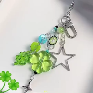 Green Lucky Four-leaf Clover Keychain Pendant Beaded Phone Backpack Decoration Camera Pendant