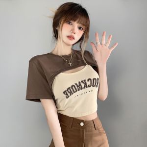 เสื้อยืดแขนสั้นชุดสองชิ้นเสื้อผ้าสตรีวินเทจสไตล์ยุโรปและอเมริกาพร้อมการออกแบบการพิมพ์ที่ไม่ซ้ําใคร