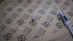 Kunci Pembuka Pentil Mobil & Sepeda Motor Warna Chrome