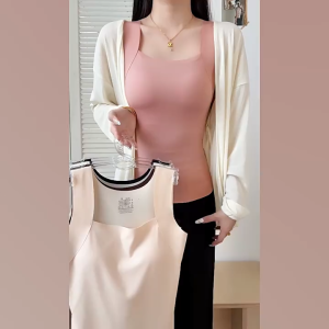 [LOCAL STOCK-Deliver in 1-3 days] 2 In 1 Seamless Wide Strap Tank Top With Fixed Chest Pads No Wire Bra Integrated Camisole High Stretch Slim Fit Sleeveless Vest Basic Layering Top For Daily Wear Office Outfit