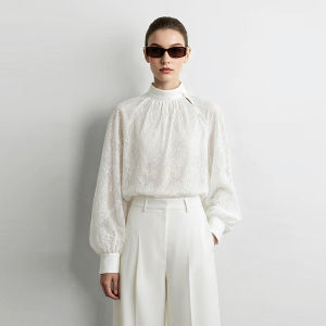 AMII | Elegant Office Style Lace Trimmed Shirt