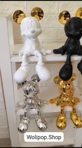 Pajangan Mickey Mouse Duduk Kaki Menggantung Dekorasi Rumah Ruang Tamu Kantor