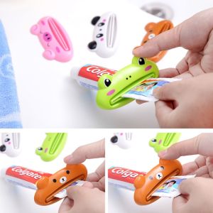 🔥Orfila 1Pcs Cute Cartoon Animal Multi-Purpose Korean Creative Extruder Toothpaste Extruder COD