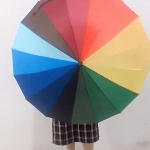 ดีไซน์กันลม ทนทาน กันแดด ร่มถูกคุณภาพดี ร่ม Umbrella ยาวเรนโบว์สีพา ร่มด้ามยาวพร้อมฝาครอบกันน้ำ