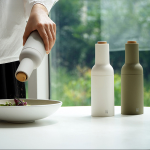 Electric Automatic Stainless Steel Pepper Grinder Salt Grinder Kitchen Tools Korean Style Universal Storage Container