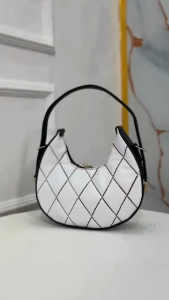 Pink Spirit Tas Selempang Wanita Terbaru AZKA Bag Kulit & Kanvas Bordir Trendy untuk Kondangan & Pesta Tas Hand Bag Modern