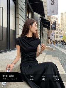 ChenMiFan White Half High Collar Shoulder T-Shirt Short Sleeve Women Summer Knitted Pleated Waist Inward Flying Sleeve Top