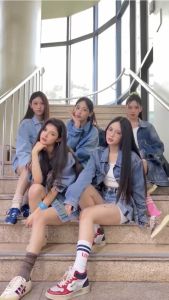 Celana Jeans Wanita Paling Hitz - Rok Panjang Jeans Kancing Depan Wanita - Celana Kulot Ripped Jeans