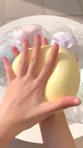 Mainan Taba Squishy Jumbo Dekompresi Mencubit Rebound Lambat Yang Menyenangkan Big Cheese Ball