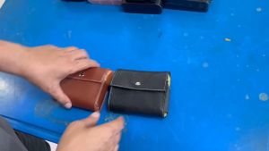 เซ็ตตลับใส่ยา สําหรับ 1 อาทิตย์ 28 ช่อง แบบกระเป๋าหนัง พกพาง่าย เก็บสะดวก