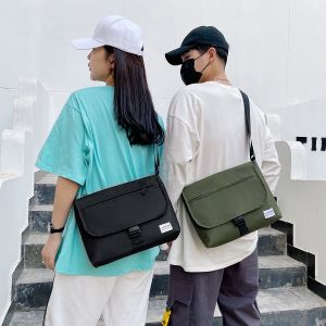 JIVIVILความจุใหญ่ แนวเกาหลี กระเป๋าแมสเซนเจอร์ ลำลอง กระเป๋าสะพายข้าง กันน้ำ กระเป๋าสะพายไหล่ กระเป่าสะพาย ผช