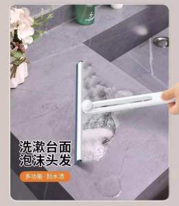可折叠刮水器 (1套2个) Foldable Wiper #这个#折叠刮水器建议家人们都备一个,折叠起来好收纳还不占地方✨,刮水嘎嘎好使😍,玻璃镜面的东西用它清洁非常轻松🌈.