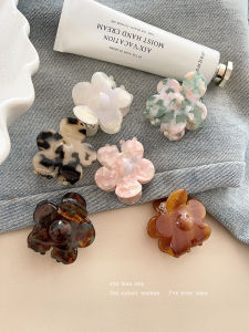 Elegant Acetate Flower Hair Clip Side Parting Shark Clamp Womens High-End Sensation Seamless Hair Accessories Hair Cards