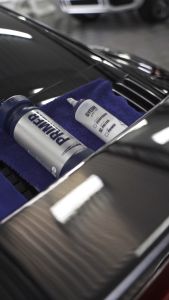 Gyeon Q2 Primer [120ml - High Gloss Fine Finishing Polish with Infused SiO2 Maintenance Car Polish Pre-coating Glaze]