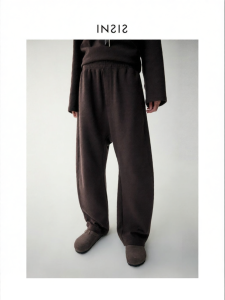 INSIS FEMME | Textured Winter New Woolen Loose Knitted Trousers