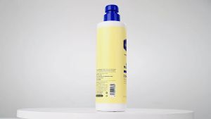 KORMESIC 凡士林身体乳 500ml Body Lotion 润肤乳霜修护改善黄黑皮 Moisturizing cream repair improves yellow black skin 保湿男女