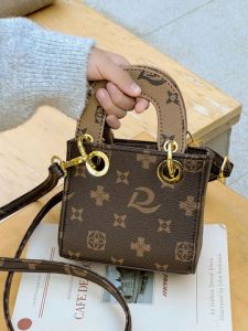 Trendy Childrens Crossbody Bag Princess Style Single Shoulder Handbag for Little Girls Cute Fashionable Bag Kids Purse