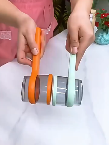 𝐊𝐔𝐋𝐈𝐓 𝐁𝐄𝐑𝐒𝐈𝐇 Stainless Steel Peeling Knife Fruit Vege Skin Peeler Kitchen Graters Pisau Pengupas 削皮刀