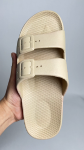 Cloud Bliss™ - Comodo Sandals Biscotti