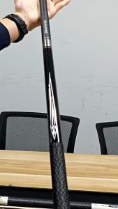【Manila】Billiard Cue Stick Tako Billiard Carbon Cue Stick 1/2 Split Black Eight Cue 9.8/11.5/13mm