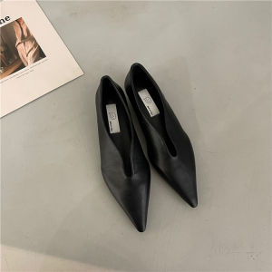 Elegant Simple Pointed Toe Soft Bottom Slip-On Shoes Korean Style Fashionable Flat Heel Daily Wear PU Leather Womens Shoes