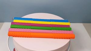 Baby Teether Silicon Bpa Free Mainan Gigitan Bayi Silikon Straw Chewing Tube Safe Toy Alat Gigitan Bayi Lembut Silikon Untuk Latihan Wicara