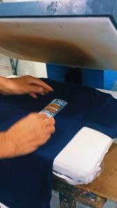 kaos distro kata kata viral kekinianilmu tidak dapat untuk pria dan wanita /kaos distro untuk pria dan wanita putri shop