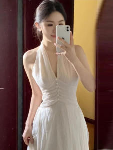 Đầm dài CHANGTONG hở vai cổ chữ V phong cách ngọt ngào