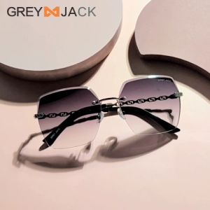 Grey Jack Sunglasses Kacamata Hitam Anti UV Protection Model Kotak Besar Design Unik 31832