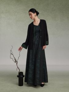 Retro Spliced Color Tassel Flower Embroidery Jacket V-Neck Button up High-End Feel Top Winter Sleep Weaving Company Hanfu