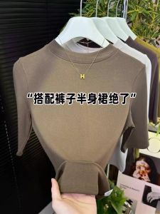 เสื้อยืดแขนกุดทรงเข้ารูปผู้หญิง เสื้อเชิ้ตคอกลม ทรงเข้ารูป แขนยาว 5 นิ้ว คอตั้ง สไตล์เกาหลี เสื้อผ้าทำงาน