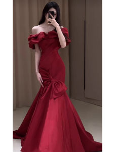 Red Fish Tail Wedding Dress One Shoulder Korean Style for Bridal Tea Ceremony Return Home Dinner Female High End Sensation