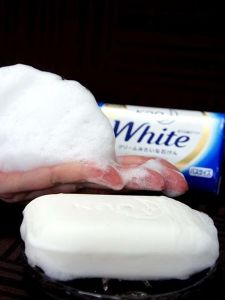 Kao Milk Soap Original Moisturizing Bathing Cleaning Soap Long Lasting Fragrance Whole Body Bathing Japanese Made Hygiene Product